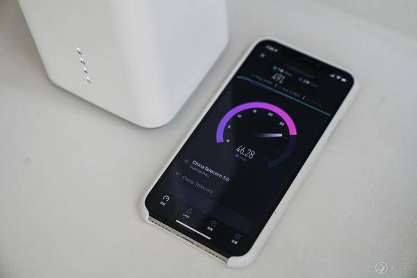 OPPO 5G CPE T1 移动路由：提前感受 5G