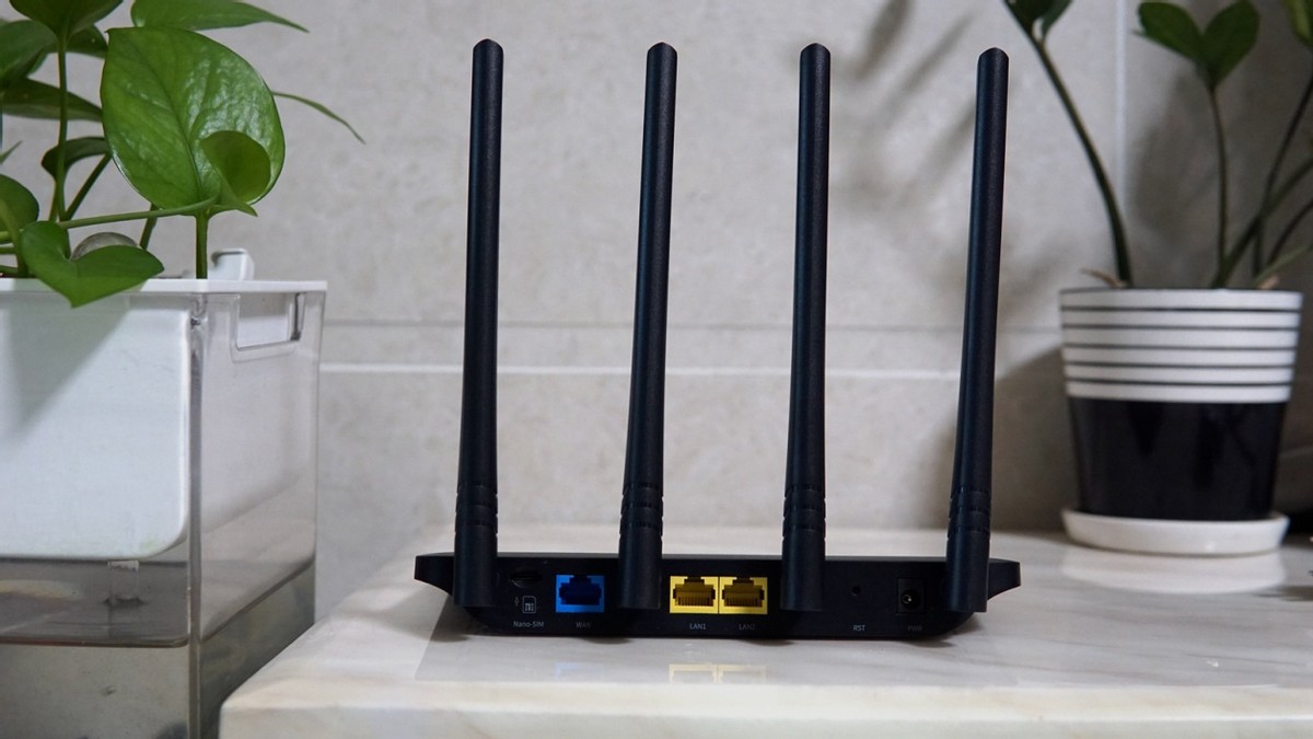 好用不贵，真的实惠，蒲公英4G插卡无线路由器X4C